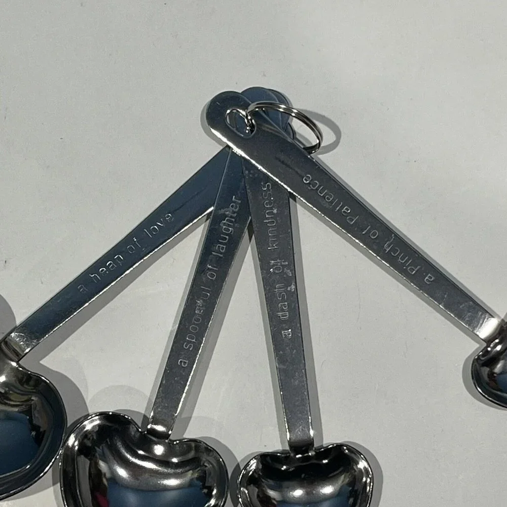 Kate Aspen Love Beyond Measure Heart Shaped Measuring Spoons Open Box